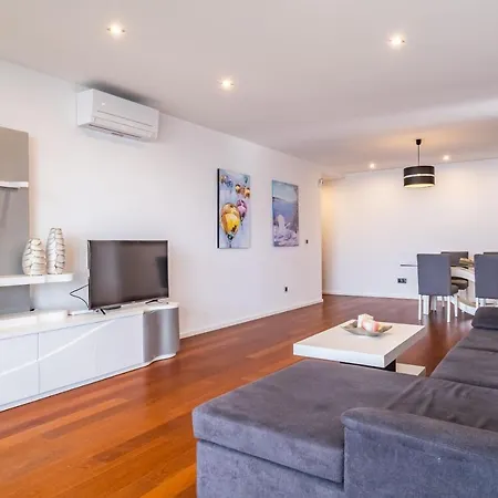 Atlantic Getaway By Lovelystay Apartament Funchal (Madeira)