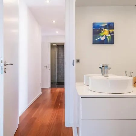 Apartment Atlantic Getaway By Lovelystay