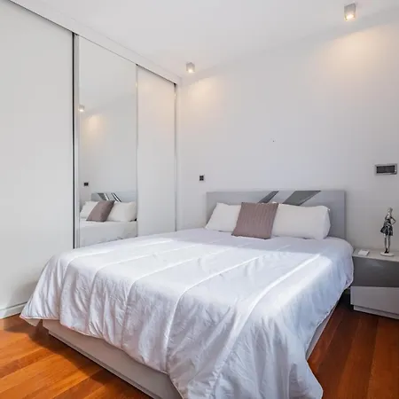 Apartment Atlantic Getaway By Lovelystay